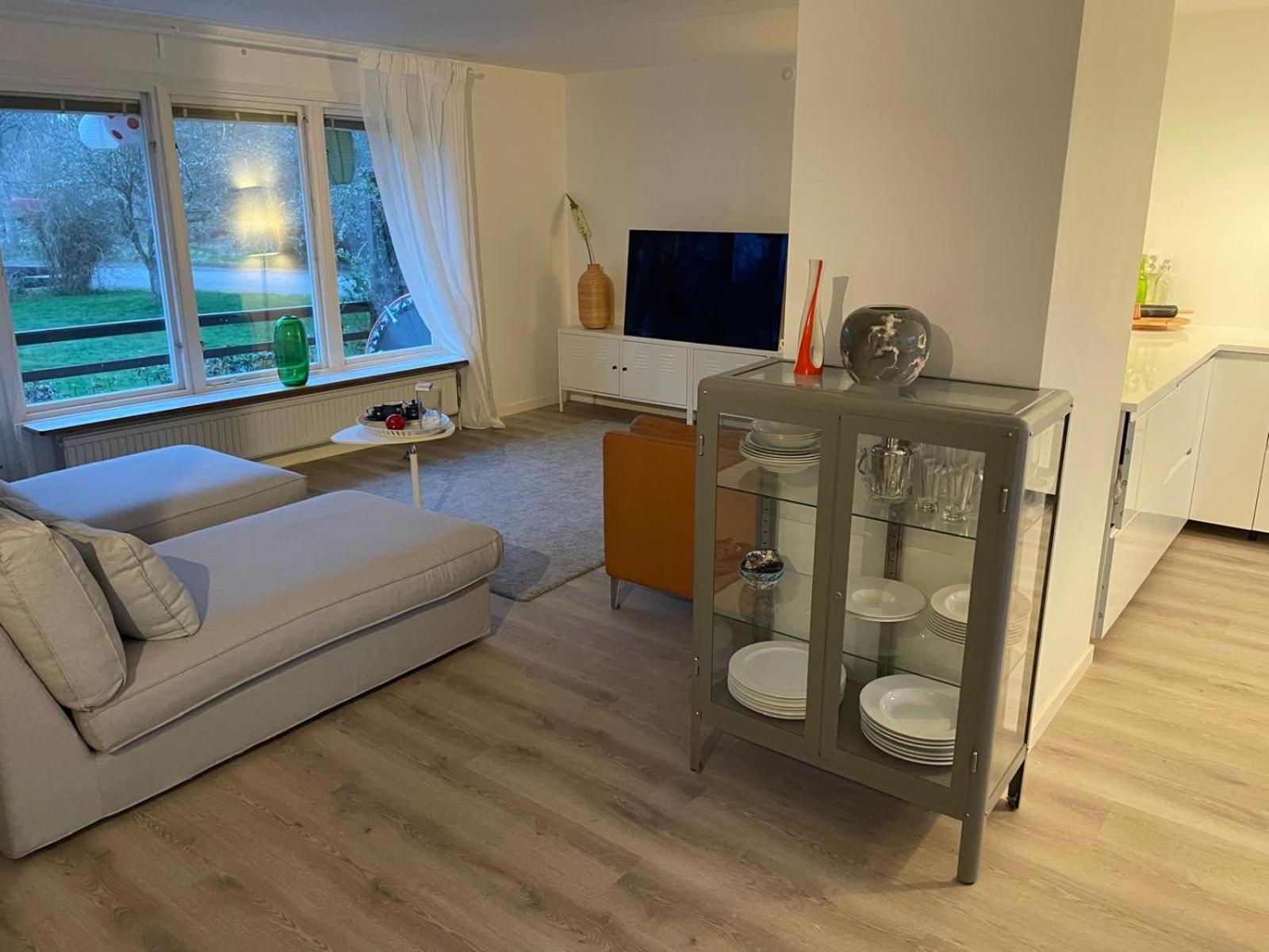 Modern 3 Bed Rooms In Almhult Close To Vaxjo Airport Extérieur photo